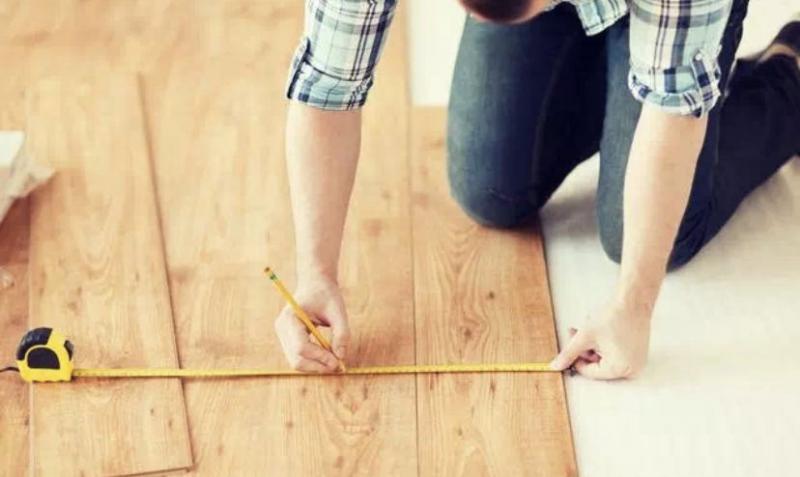 地板安裝中 地板安裝中